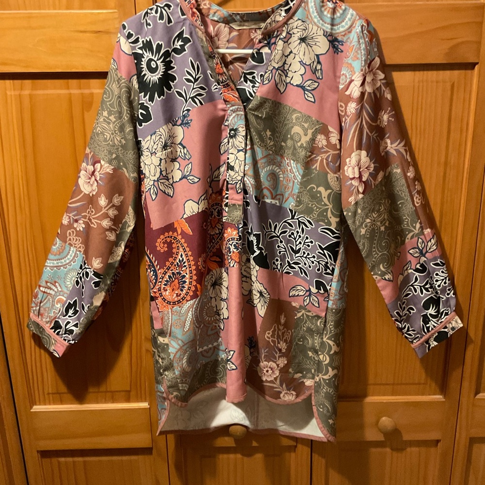 Soft Surroundings Multicolor Floral Blouse